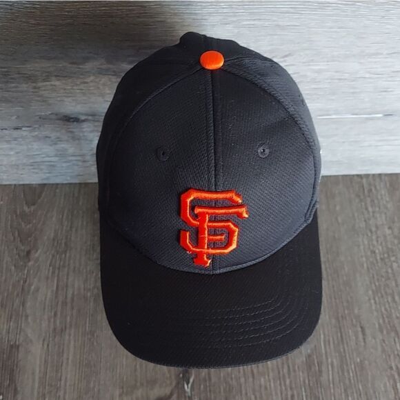 TEAM MLB OC Sports San Francisco Giants Youth  Adjustable Baseball Cap Hat - Picture 2 of 6